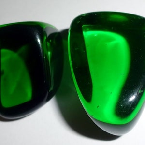 2 pezzi di pietra preziosa di cristallo curativo di ossidiana verde Gaia Stone, lucidata e burattata di medie dimensioni, proveniente da Washington, USA