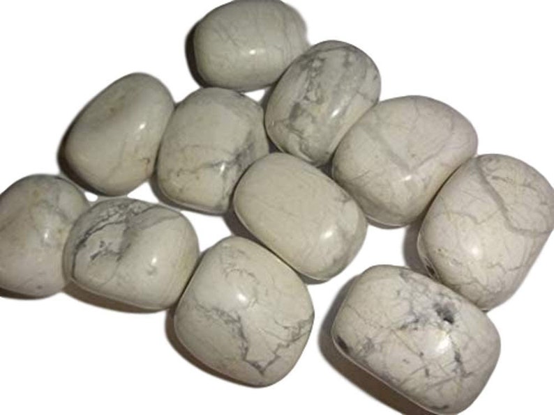 howlite polished