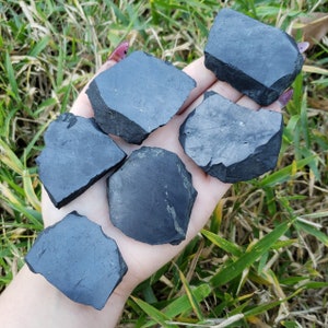 Shungite crystal healing gemstone Natural rough & polished one face stone specimen - 1pc
