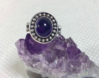 Vtg Deep Amethyst Sterling Silver Treasures of India Ring size 6