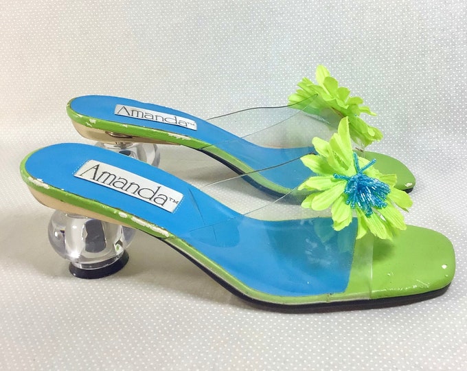 Featured listing image: 90s Y2K Clear Acrylic Slip-On Square Toe Pumps with Chunky Bubble Heel and Beaded Fabric Daisies size 8