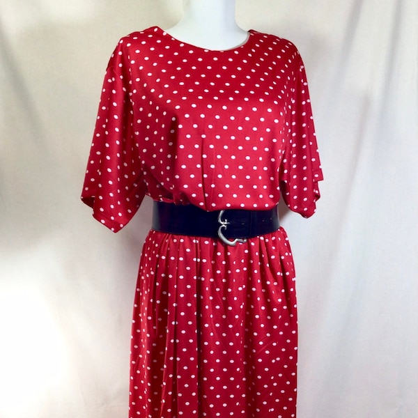 1990s Red Polka Dot Short Sleeve Stretch Dress with Elastic Waist size XL-XXL