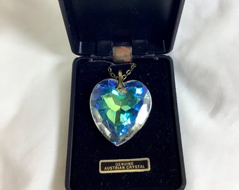 Vtg Genuine Austrian Crystal Aurora Borealis Heart Pendant Necklace on 18” Chain in Original Box