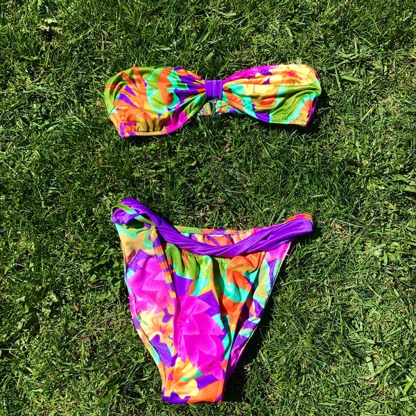 1980s Teeny Weeny Tropical Print Bandeau Bikini with High Cut Bottoms size XS