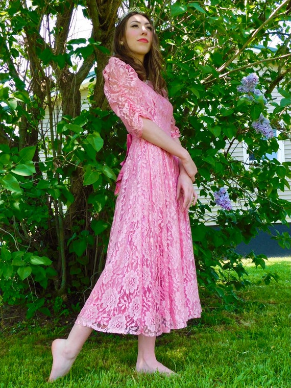 1970s/80s Pink Lace Sweetheart Tea Length Dress Size S - Etsy 1970s/80s Pink Lace Sweetheart Tea Length Dress Size S - Etsy