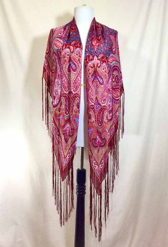 1960s Silk Fringe Magenta Paisley Boho Shawl