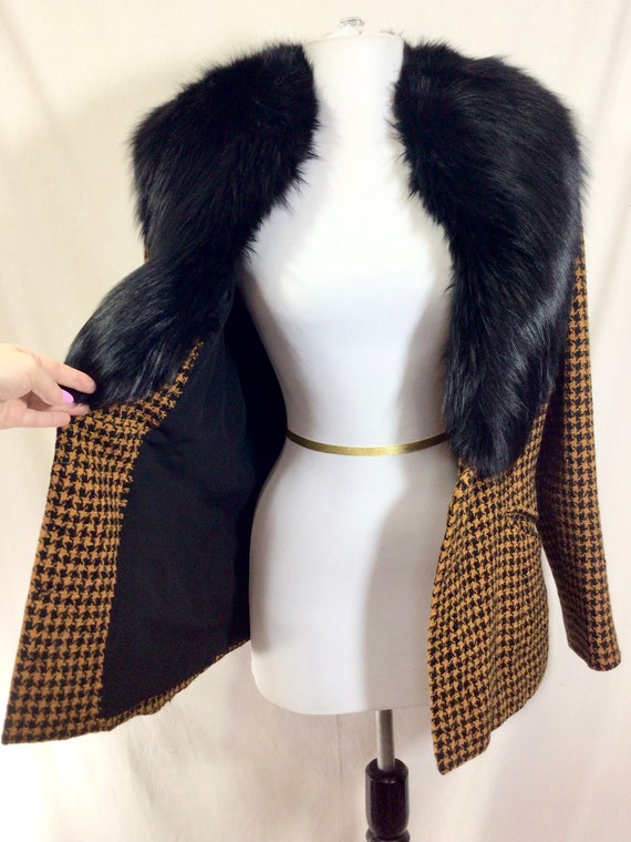 1970s Fox Fur Collar Houndstooth Jacket by Saks F… - image 6