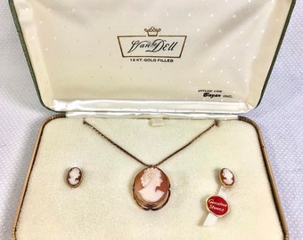 1950s 12k Gold and Shell Cameo Set with Necklace/Brooch and Earrings in Original Box