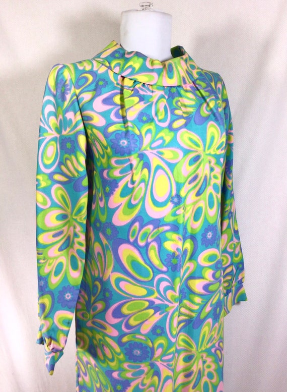 1960s Psychedelic Floral Print Long Sleeve Shift … - image 4