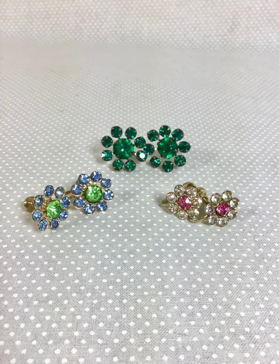 Lot of 3 Pairs 1960s Rhinestone Daisy Screwback E… - image 3