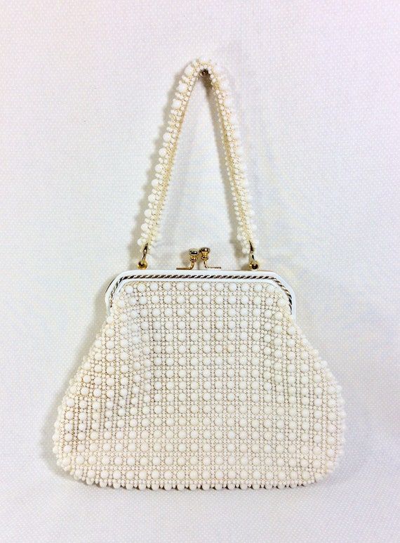 1950s White Beaded Clamshell Handbag with Gold Ton