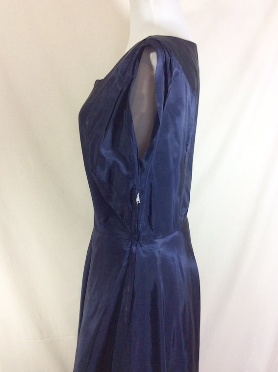 1950s Navy Blue A-Line Dress with Shoulder Cutout… - image 10