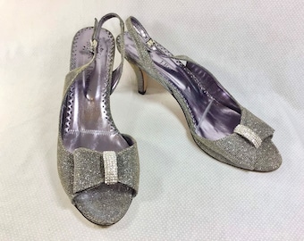 Vtg J. Renee Silver Mesh Sling-Back Pumps with Rhinestone Bow and 3” Heel size 11