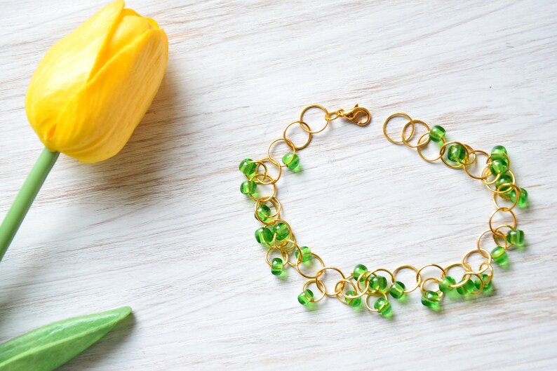 Green Bead Bracelet, Glass bead jewellery, Classic jewelry, Grandma gift, Mother daughter gift, Bridesmaid gift, Bronze anniversary, UK image 2