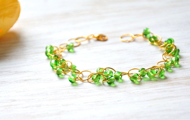 Green Bead Bracelet, Glass bead jewellery, Classic jewelry, Grandma gift, Mother daughter gift, Bridesmaid gift, Bronze anniversary, UK image 1