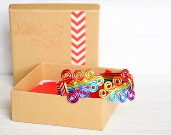 Rainbow bracelet, Rainbow gifts, Gay pride Bracelet, Lesbian wedding gift, Lesbian couples, Rainbow wedding, Gay jewelry Gift, LBGT lgbtq