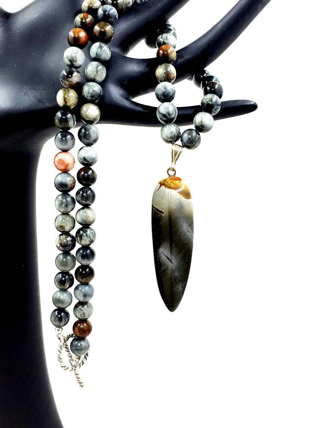 Pendentif En Agate à Lignes Grise Et Blanche - 33 X 54 Mm - Occasion Très Bon État