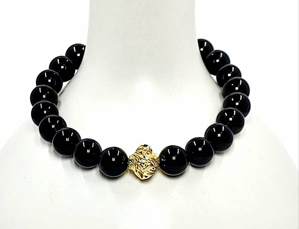 Black Onyx Bracelet with Gold Focal Bead, Mens Black Beaded Bracelet, Boho Gemstone Bracelet, Black Onyx Bracelet for Women, Boyfriend Gift