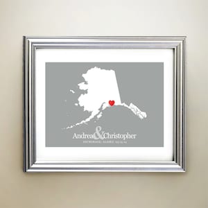 Aangepaste horizontale hartkaartkunst Alaska - gepersonaliseerde namen, huwelijkscadeau, verloving, verjaardag