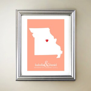 Missouri aangepaste verticale hartkaartkunst - gepersonaliseerde namen, huwelijkscadeau, verloving, jubileumdatum