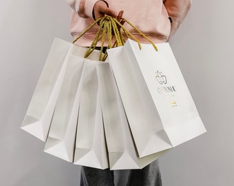 100pcs Paper bag custom package bag with Logo Colorful Style A personalized logo shopping Paper Bag handholder custom gift bags tote bag