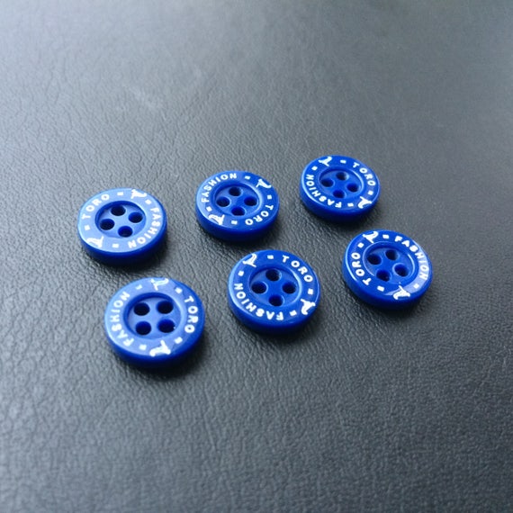 Target type buttons Red white and blue round 4 hole in size 11mm