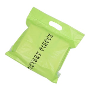 poly bag with handle, Custom poly mailers with handle, custom handle shipping bag with you logo, custom postage bag with handle