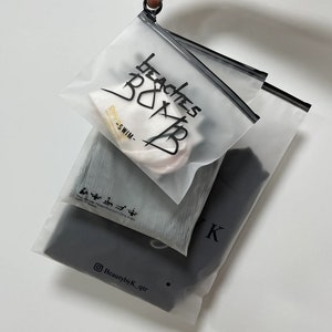 50-1000 個のカスタムフロストジッパーバッグ、透明ジッパーバッグ、高品質の衣類用ビニール袋、ポリメーラー用カスタムジッパーロックバッグ