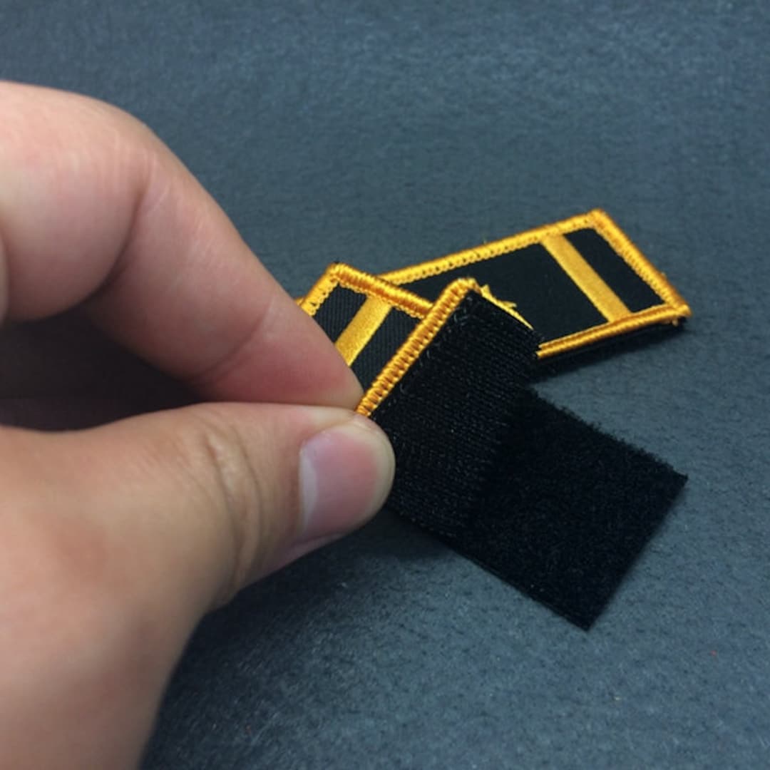 Custom Velcro Patch with Merrow Border - China Custom Velcro Patch and  Embroidery Patch price