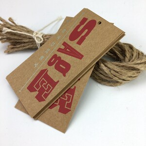 1000 étiquettes cadeaux personnalisées, étiquettes de nom personnalisées Kraft Brown avec calligraphie manuscrite, étiquettes de faveur de mariage, étiquettes de cadeau d’anniversaire