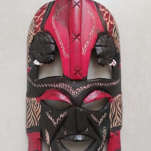 African Maasai mask from Kenya