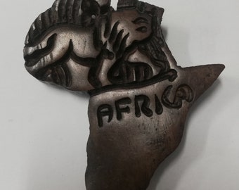 African wooden fridge magnet from Malawi