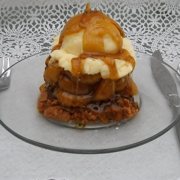 Apple Crumb Dessert Candle ©