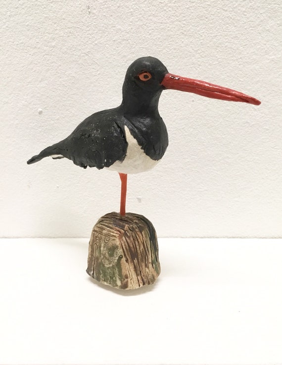 Oliver the Oystercatcher ceramic sea bird sculpture.