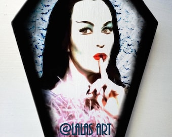 Vintage Retro Style Art - Lily Munster Countess of Shroudshire Dracula - The Munsters - Yvonne De Carlo Lalas Art Halloween Painting Spooky