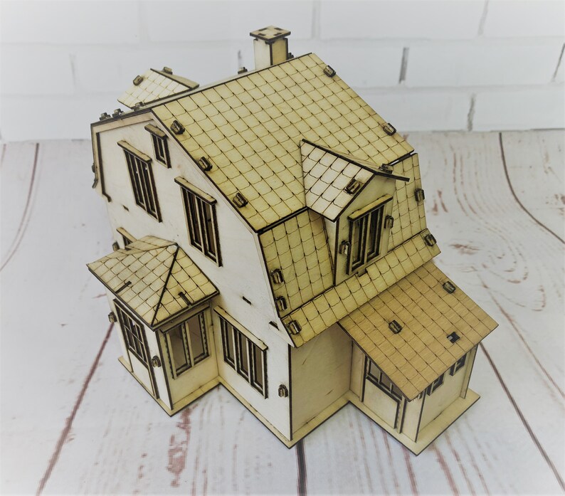 fantasy mansion dolls house
