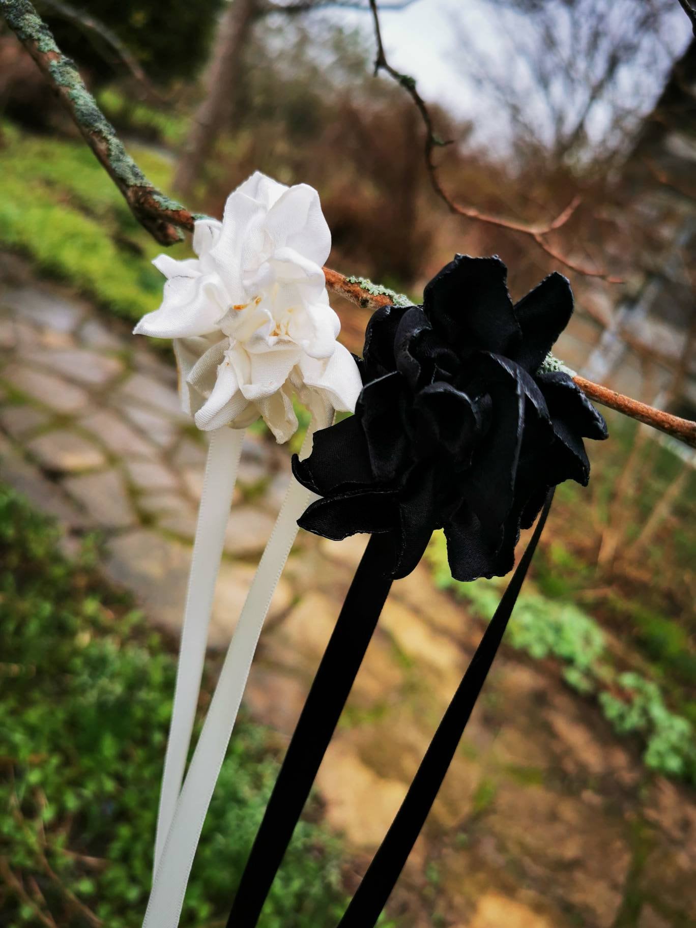 小物 ROSETTE NECK TIE Azazie Rosette Necktie | Skinny, Knotty, Classic Widths