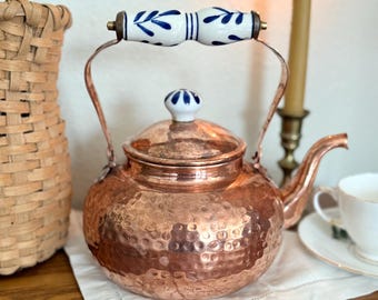 Hammered Copper Tea Kettle w/ Blue & White Ceramic Handle Lid Gooseneck Spout – Vintage Old Dutch ODI – Cottage Kitchen Decor