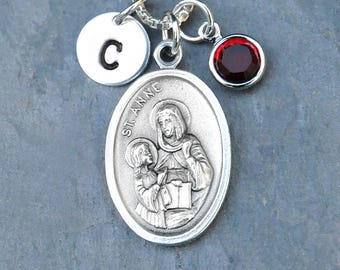 Collier Sainte Anne St Anne Mère de Marie - Initiale personnalisée - Pierre de naissance en cristal ou perle - Charpentiers-Ménagères-Sans enfant