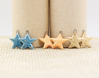 6 Ceramic and gold Stars for Jewelry Making Decoration and Scrapbooking