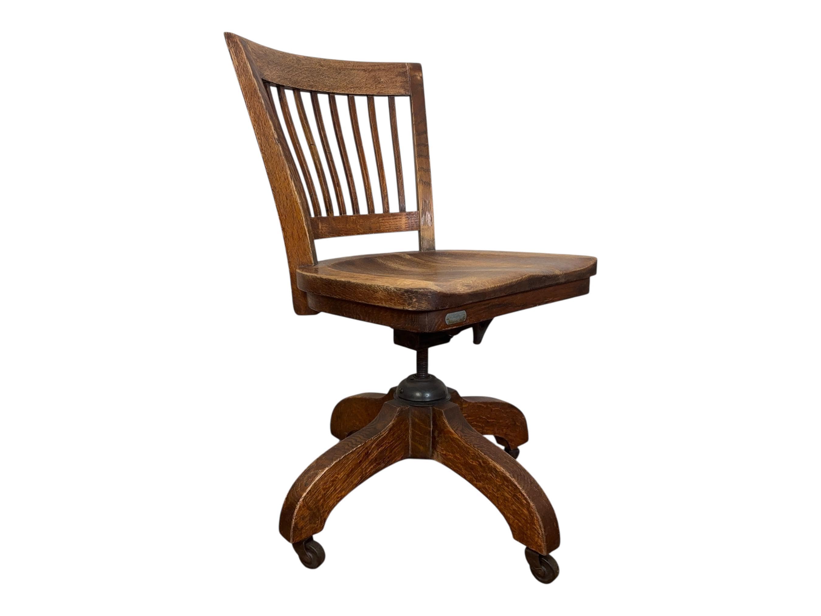 アンティーク　木製回転式デスクチェア 英国アンティークの回転椅子、木製のデスクチェア（リボルビングチェア