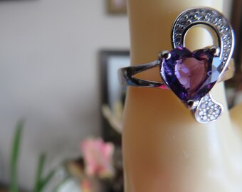 Natural 1.76ctw Amethyst Heart Cut and Simulated White Sapphires 925 Sterling Silver Ring Sz 6, Wt. 4.6 Grams