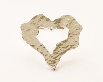 Vintage 1990&#39;s Hammered Heart Scarf Clip, Silver Plated // Romantic Gift Idea