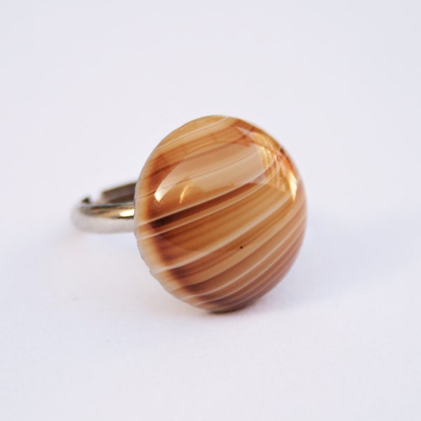 1970's Marbled Caramel Porphyr Retro Sweet Statement Ring // Adjustable Size // Silver Tone Ring Shank // Made in England