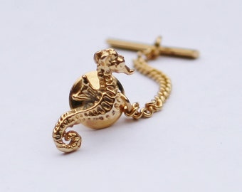 Seahorse Tie Pin / Brooch // Vintage Accessories // Gold Plated // Made in England