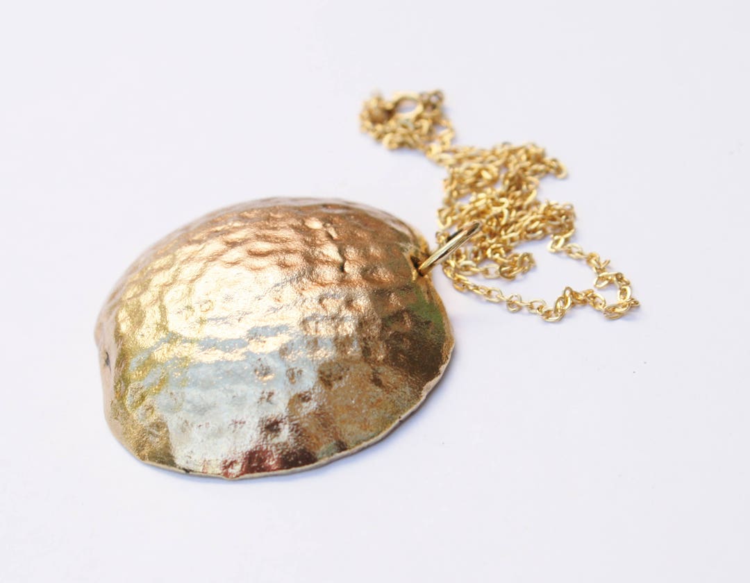 pendentif chaîne couleur or bijou vintage 1970 goutte résine orange 2879