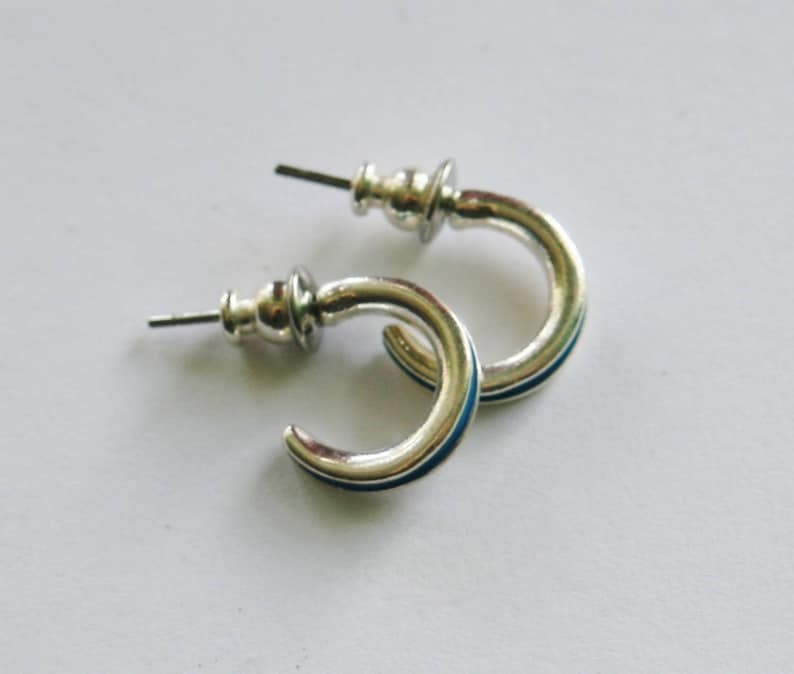 Silver /& Turquoise Semi-Hoop Earrings Silver Plated Studs 90/'s Vintage Hoop Earrings Pierced Ears Minimalist Made in the UK