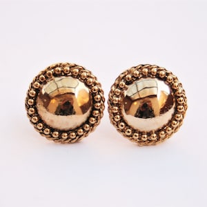 Signed 90&#39;s Vintage Round Gold Clip On Earrings - Plain Gold Earrings