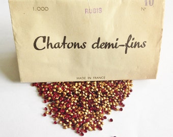 1000 Ruby Red Vintage rhinestones 'Chatons demi-fins' / Gold foiled pointed back chatons / Jewellery making / Crafts / France