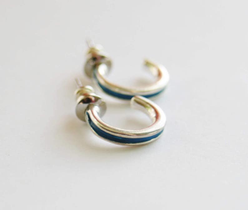 Silver /& Turquoise Semi-Hoop Earrings Silver Plated Studs 90/'s Vintage Hoop Earrings Pierced Ears Minimalist Made in the UK